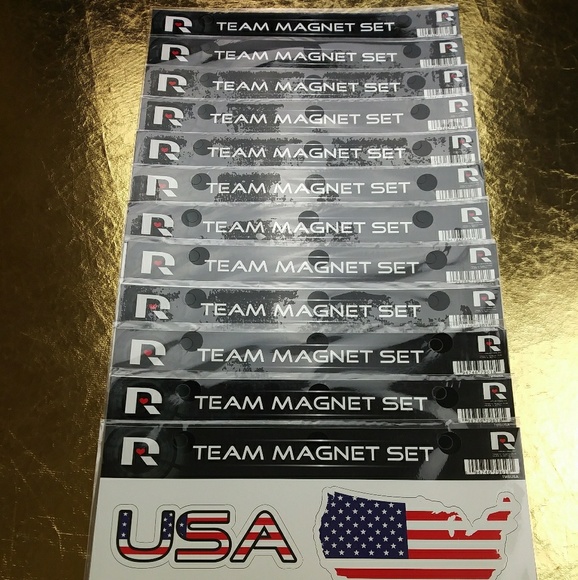 Lot of 12 USA Country Magnet Die Cut Sheet Sets - Picture 2 of 8